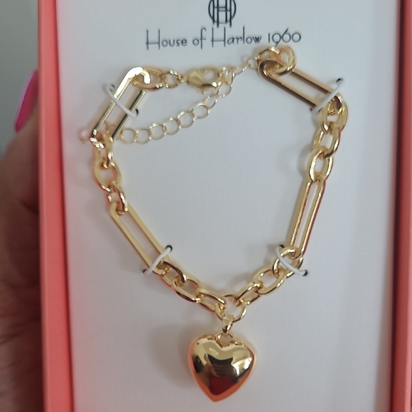 House of Harlow 1960 Gold Heart Charm Bracelet - Picture 1 of 7